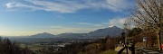 48 Dal  sentiero nel bosco ora su strada cementata con vista panoramica 